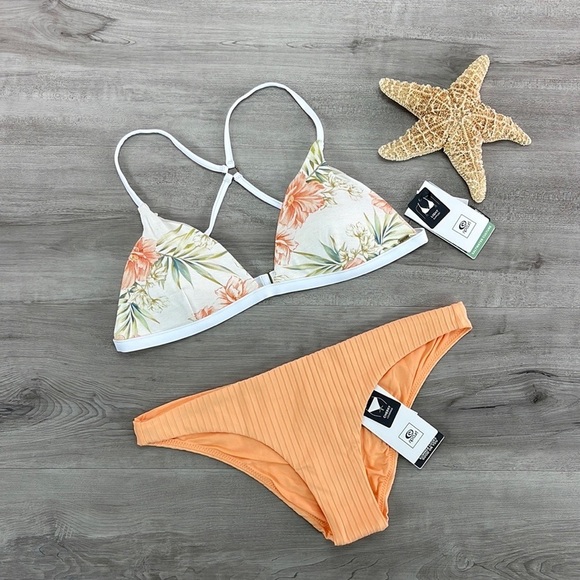 ☀️RIP CURL☀️ SOL SEEKER CROSS BACK TRI Rip Curl Premium Surf Cheeky Bikini - Picture 2 of 16